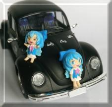 1/24 VW Beetle 1303S with little Cirno's