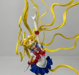 Sailor Moon with Silver Crystal