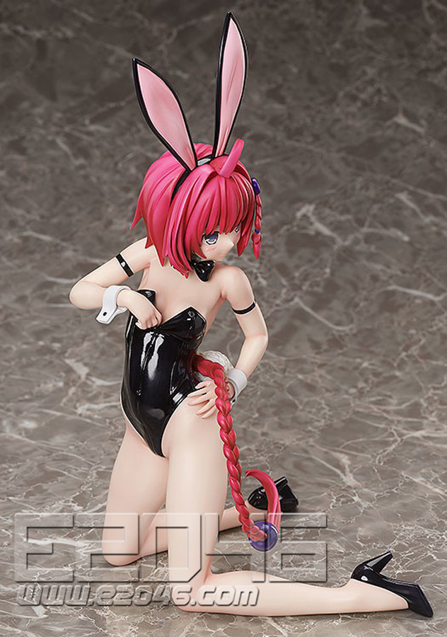 Mea Kurosaki Bare Leg Bunny Version (PVC)