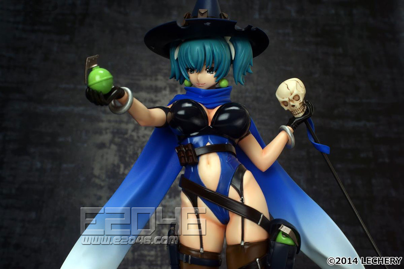 Witch of the poison apple Deep Purpl Version (PVC)