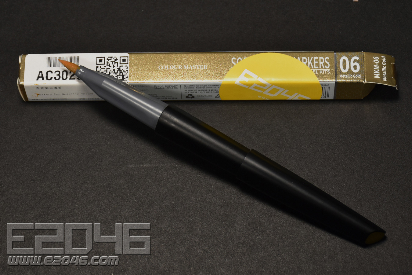 Markers Pen Metallic Yellow