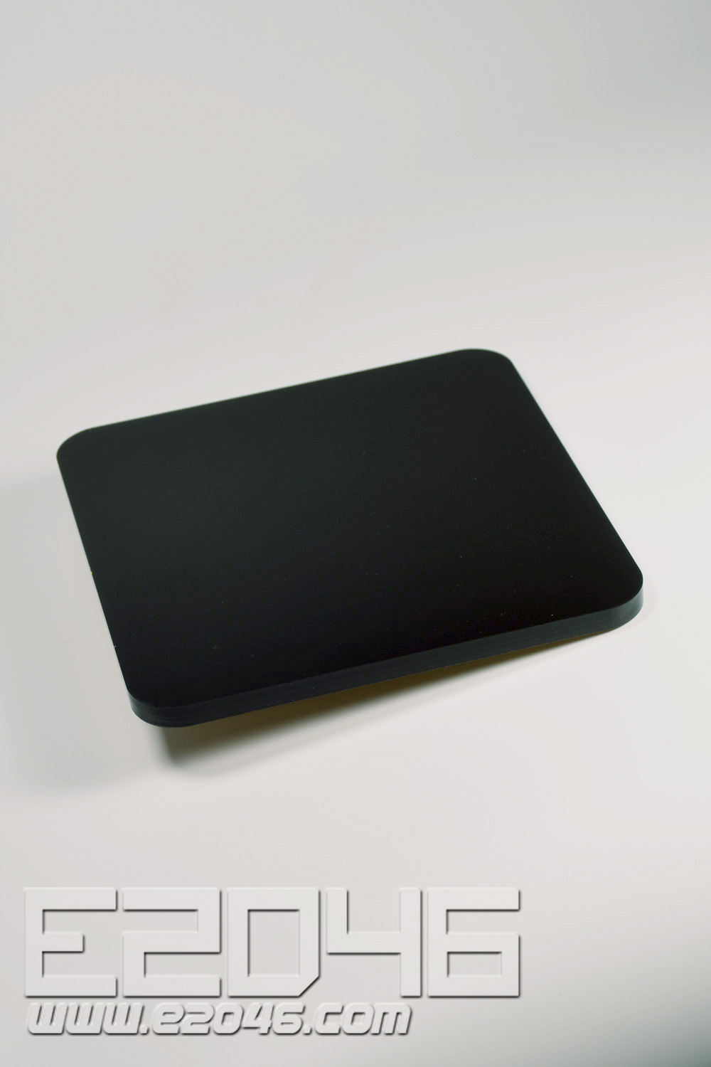 L20 Square Glossy Black Acrylic Display Base
