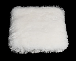 AC3103  L15 White Square Fluff Blanket