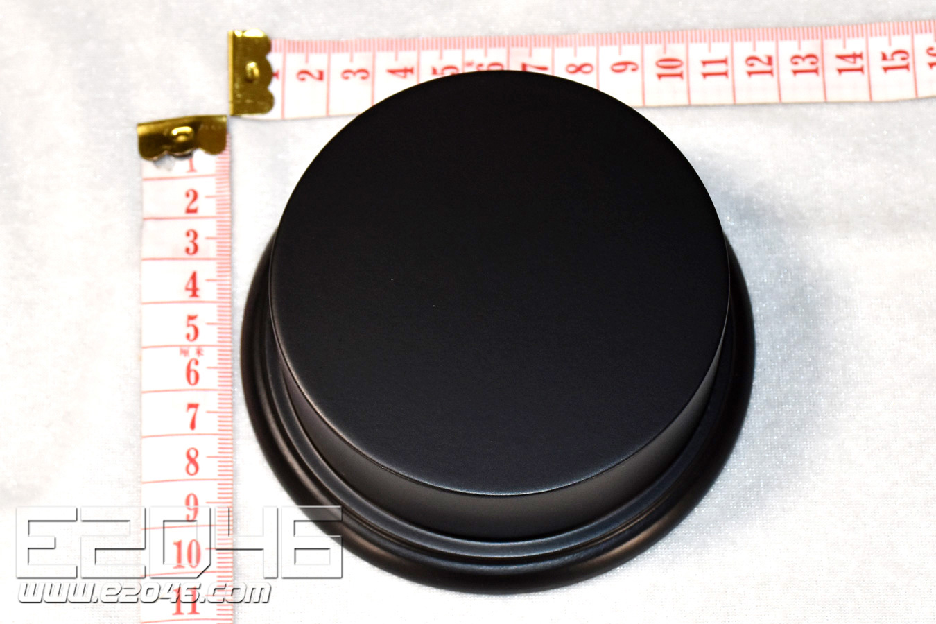 D11 Black Round Plinth Wooden Display Base