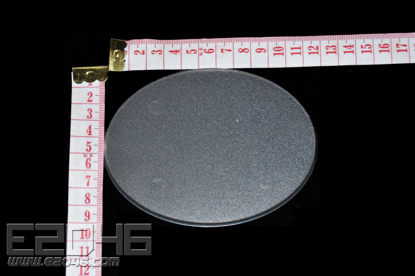 L12 Transparent Frosted Oval Display Base
