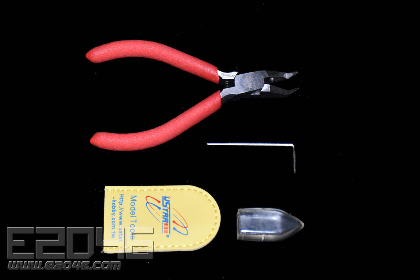 Single Edge Curved Nose Pliers