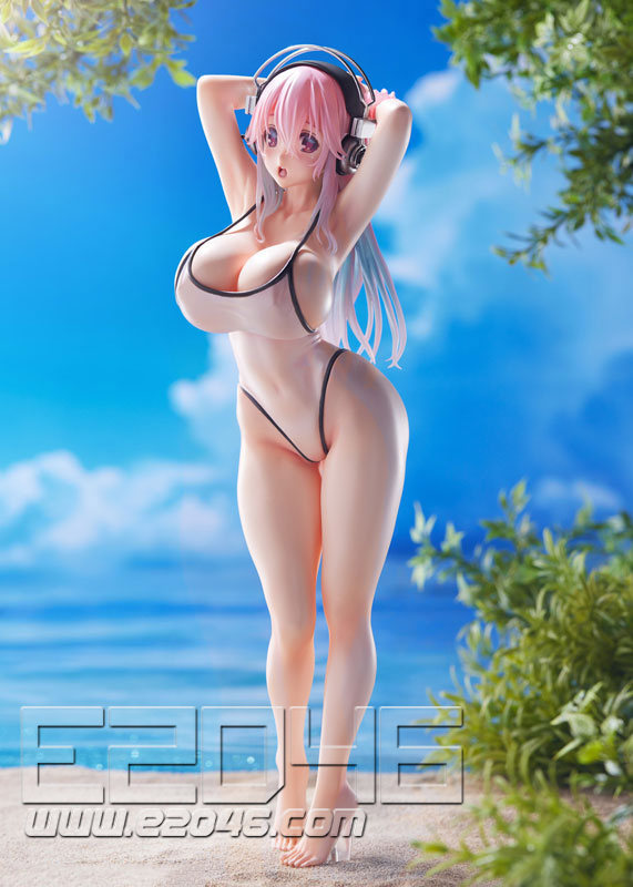 Super Sonic White Swimsuit Style