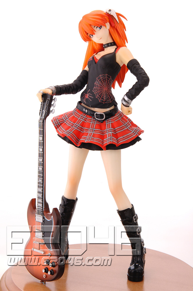 Asuka with Guitar